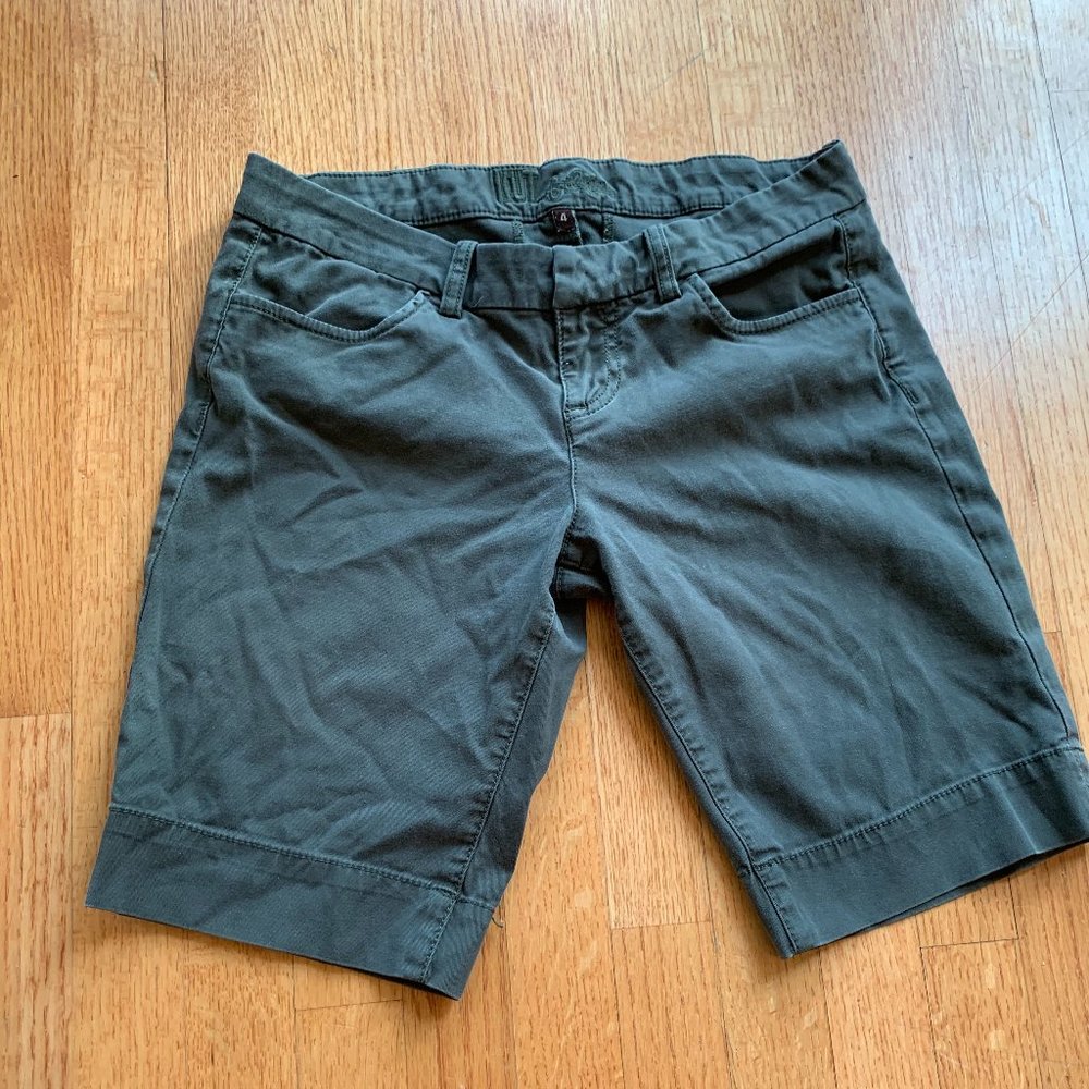 KUT Bermuda shorts - Green